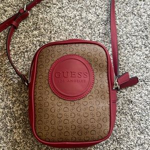 Brand New Guess Crossbody purse.
